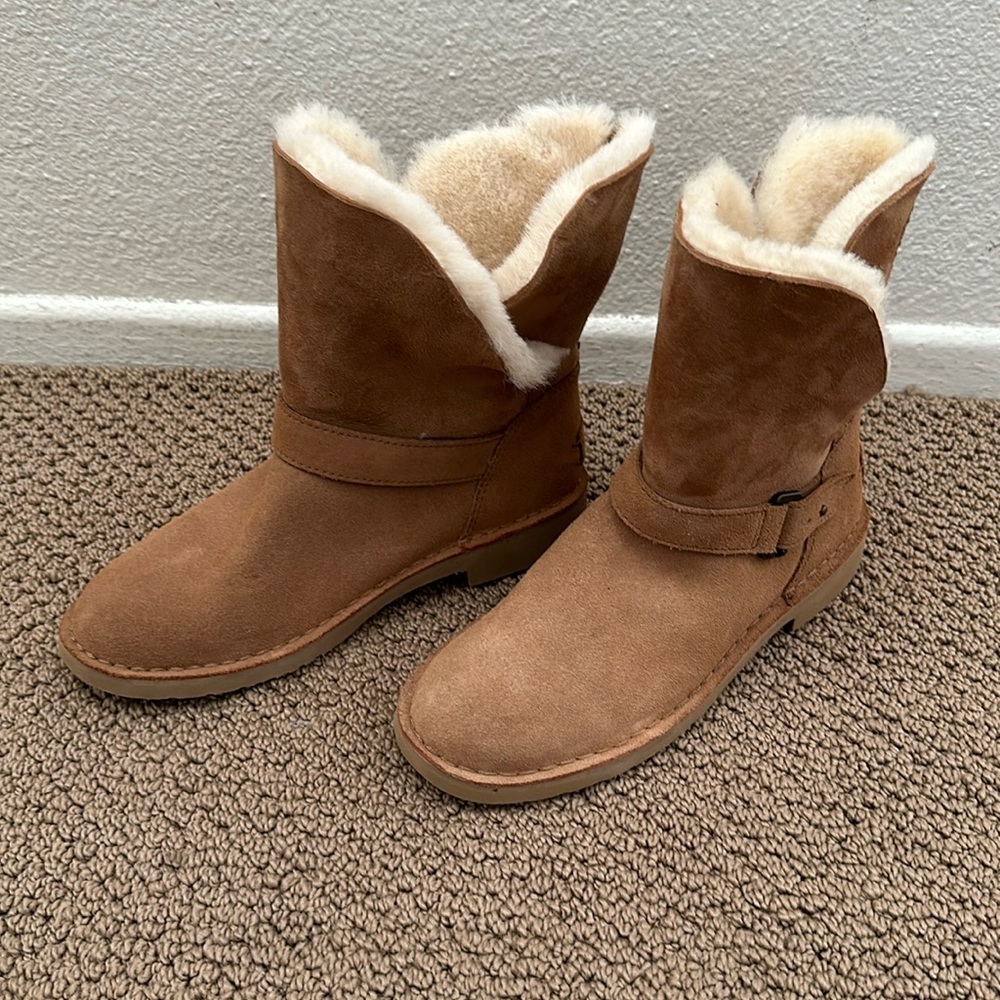 Ugg Tan Boots Size 7